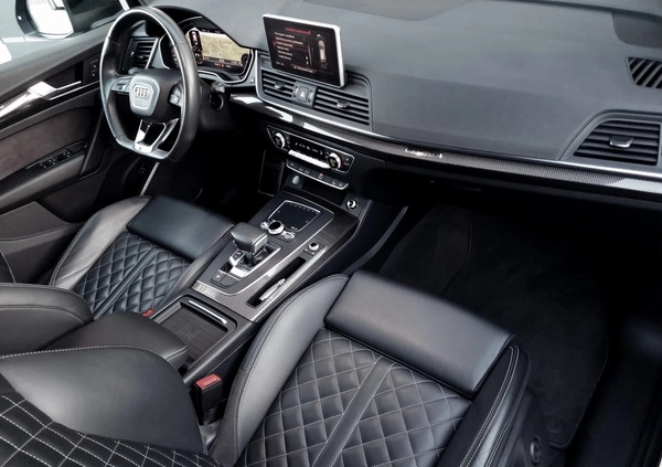 Audi Q5 cena 144500 przebieg: 117000, rok produkcji 2018 z Stargard małe 667